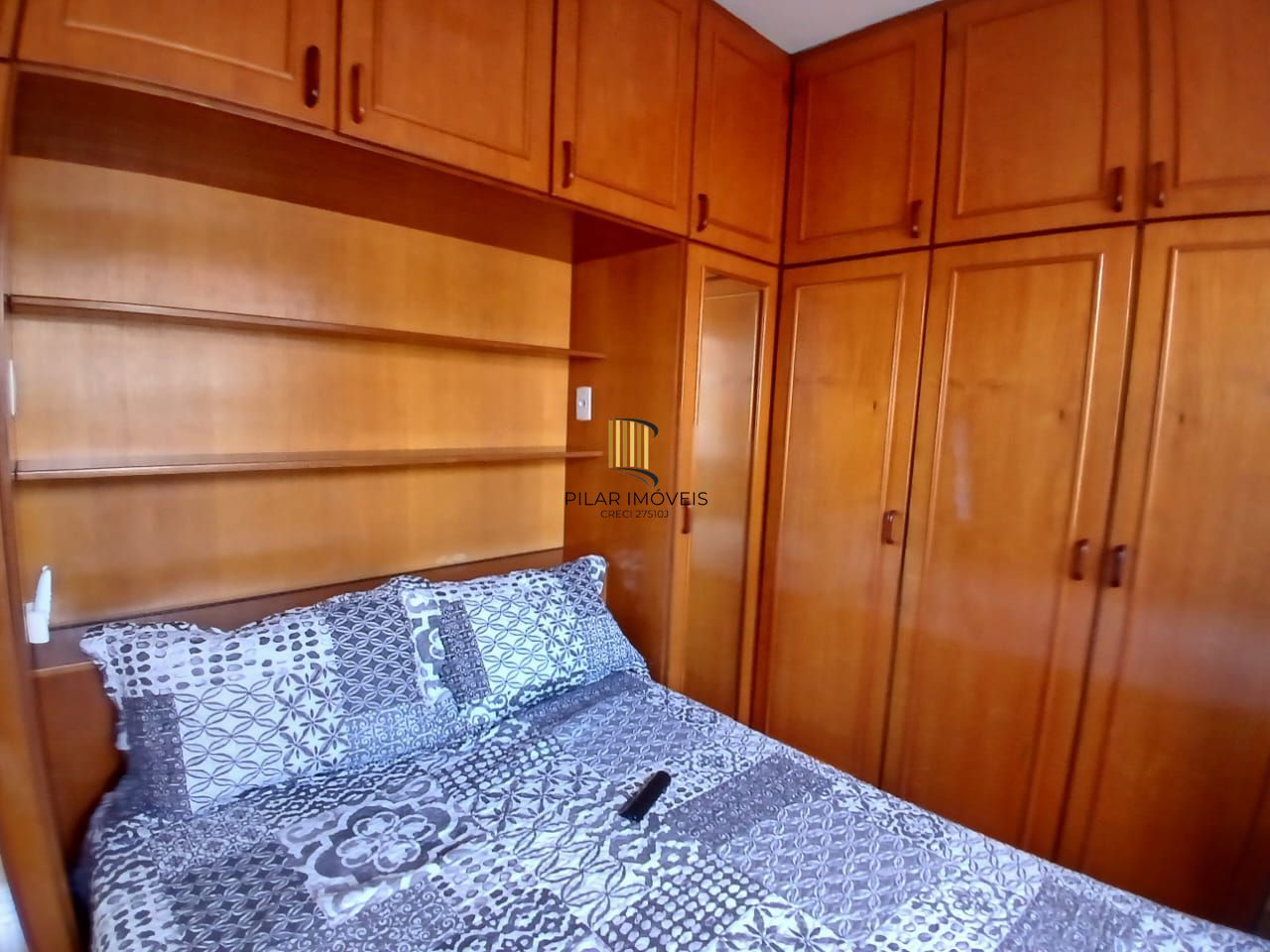 Apartamento de 01 dormitorio mobiliado na bairro passo daa reia - Porto Alegre /RS.