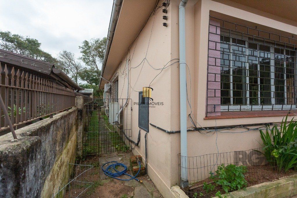 casa de 4 dormitórios no bairro cavalhada