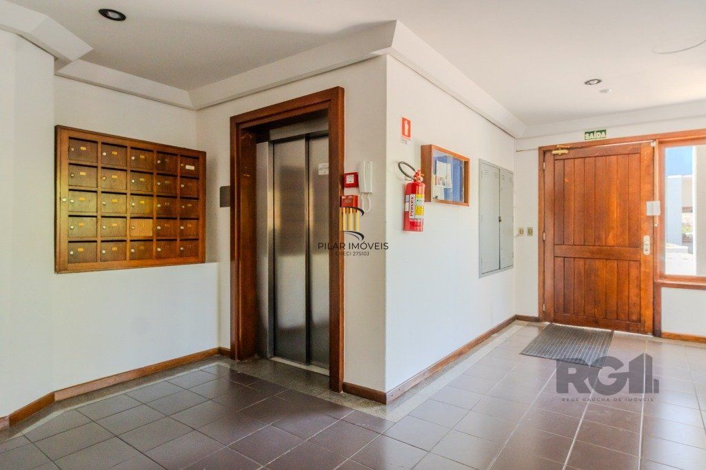 Apartamento de 2 dormitórios no bairro Teresópolis