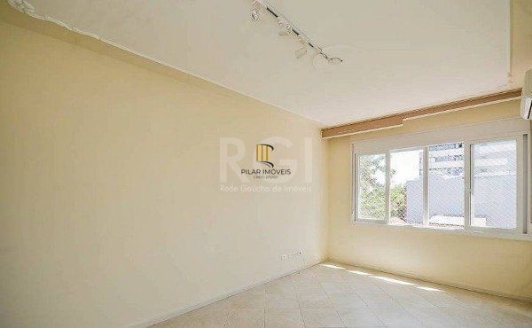 Apartamento 3 dormitórios no bairro Menino Deus