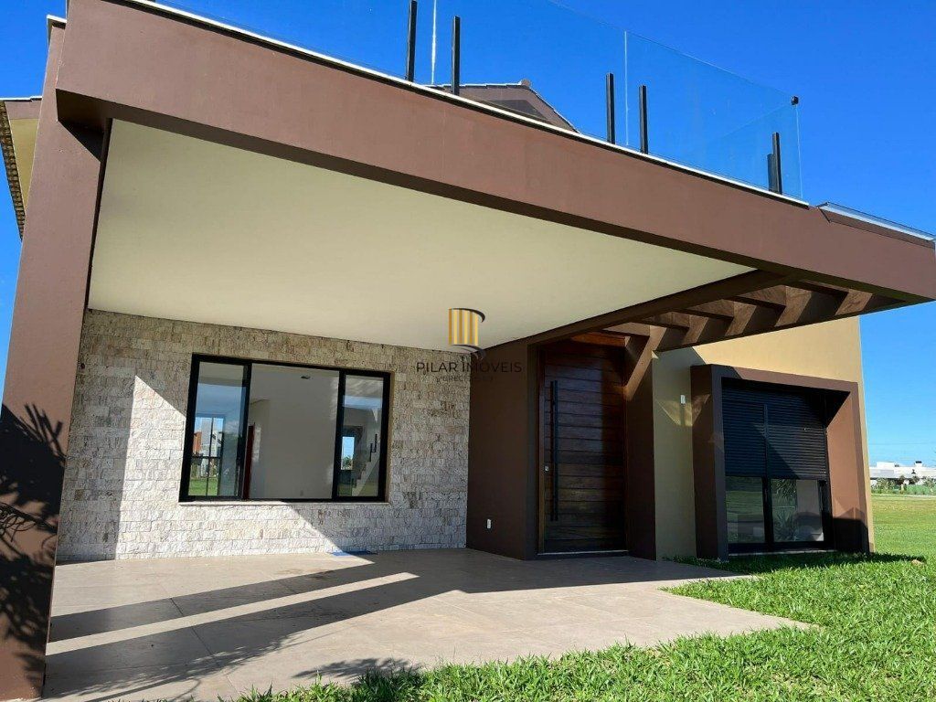 Casa de Condomínio 3 dormitórios no bairro Novo Passo