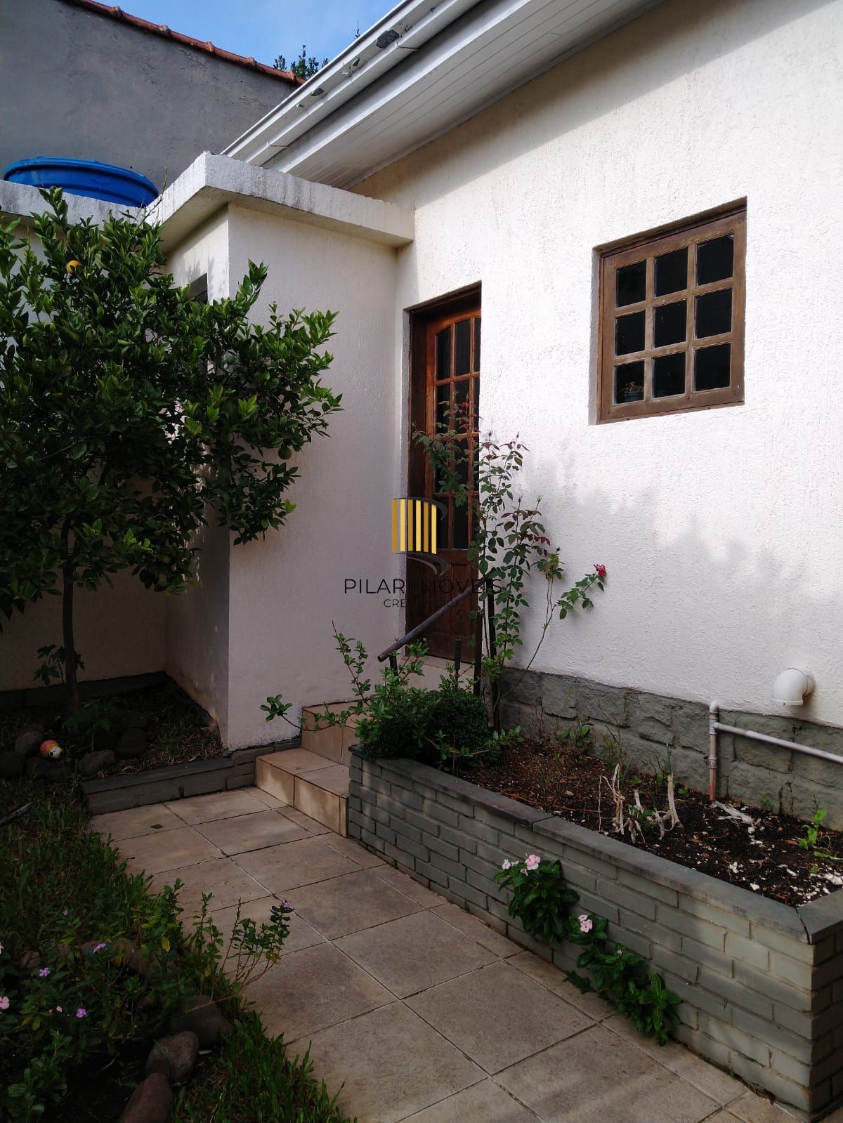 Casa 4 dormitórios no bairro Santa Tereza
