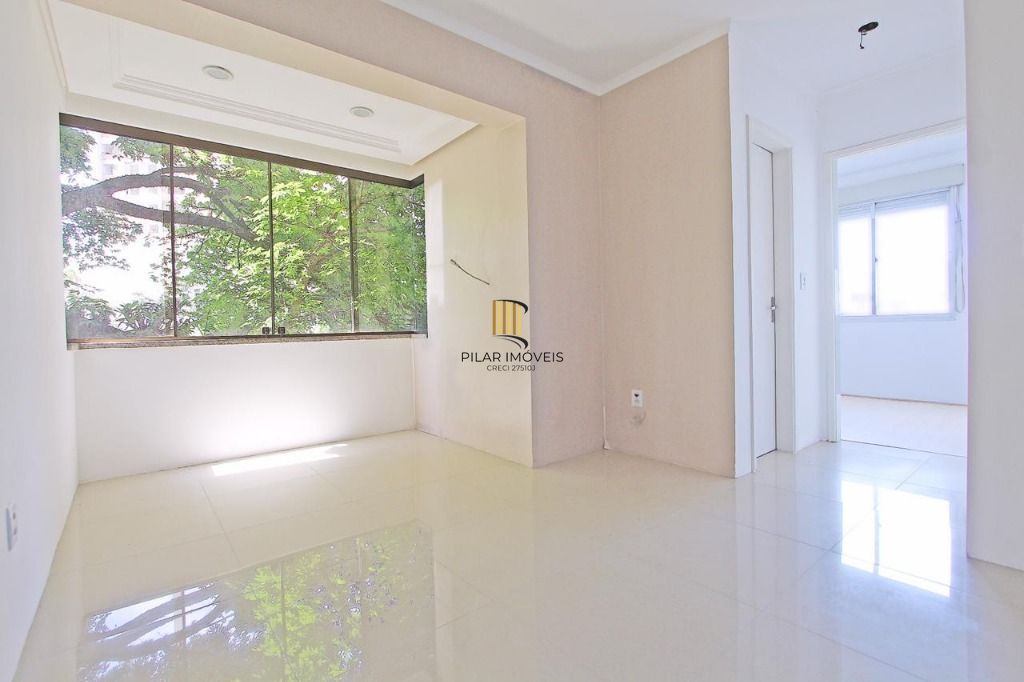 Apartamento 2 dormitórios no bairro Glória