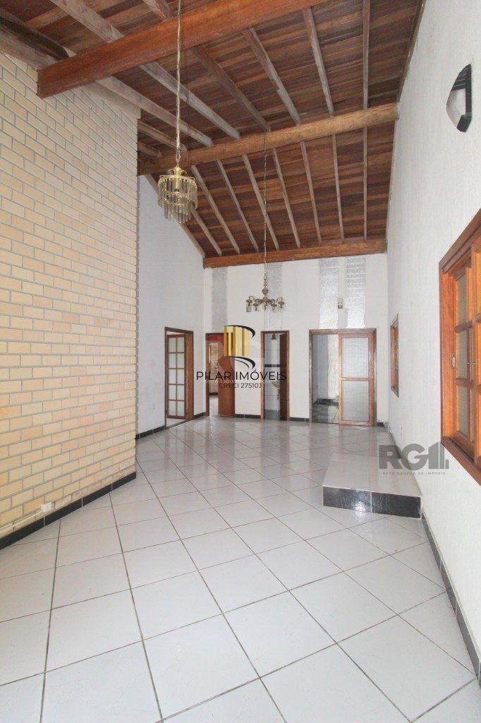 Casa 3 Dormitório(s) Bairro Teresópolis