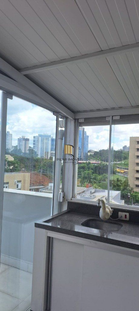 Cobertura 3 dormitórios no bairro Petrópolis