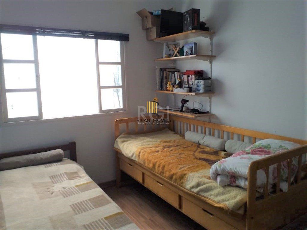 Casa para Venda - 153m², 5 dormitórios, sendo 3 suites, 4 vagas - Jardim Itu Sabará