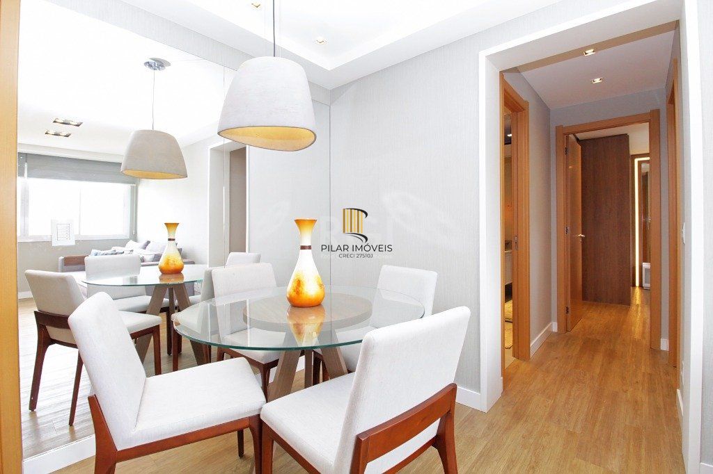 Apartamento para Venda - 62m², 2 dormitórios, sendo 1 suites, 2 vagas - Teresópolis