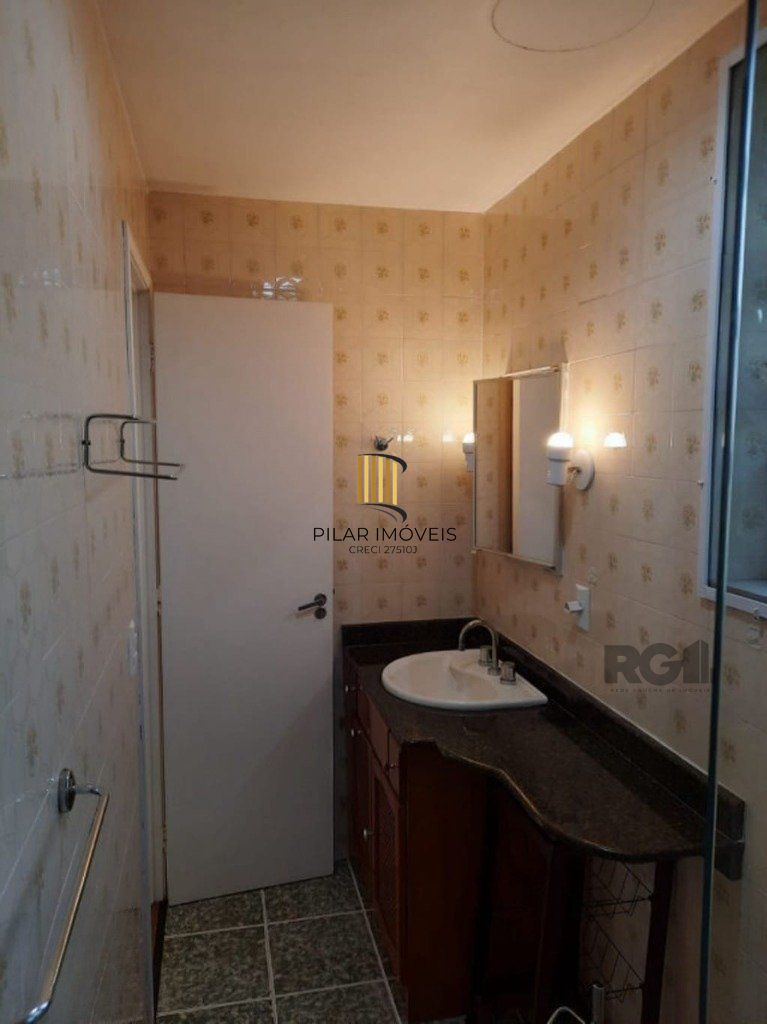 Excelente apartamento de 96m² com 02 dormitórios sendo 01 suíte e 1 vaga de garagem.