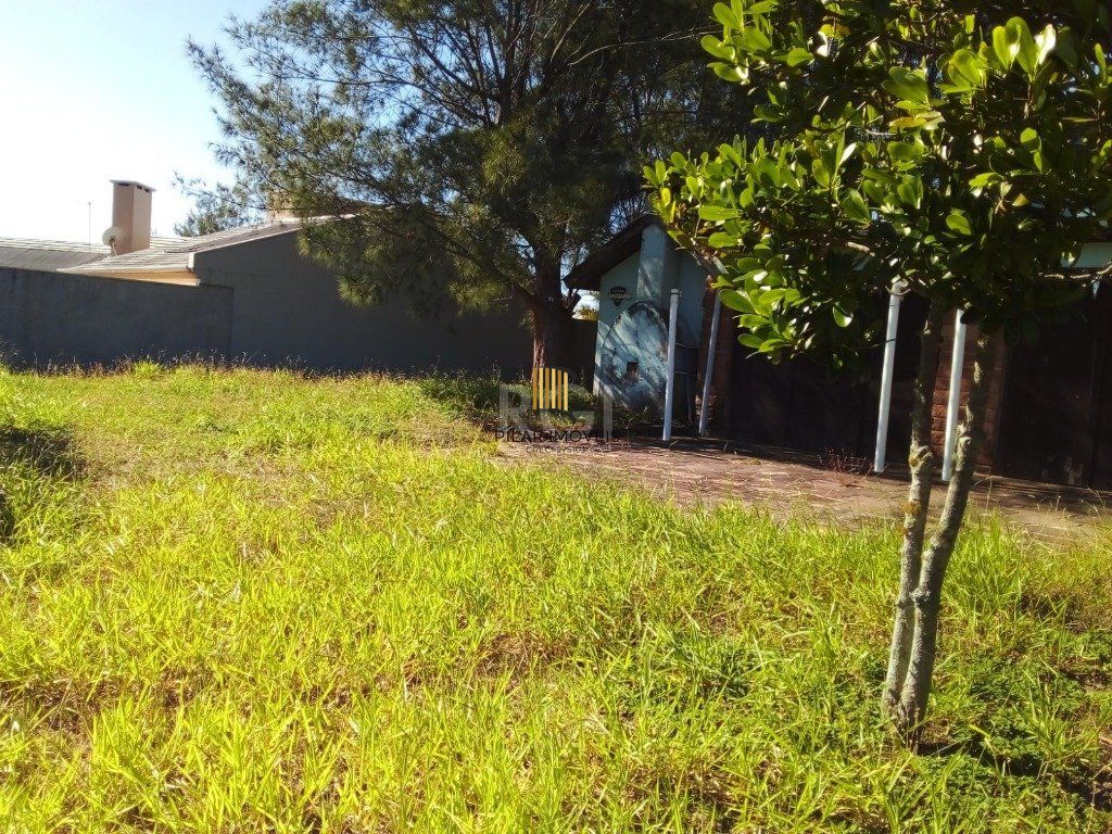Casa para Venda - 600m², 3 dormitórios, 1 vaga - Interpraias