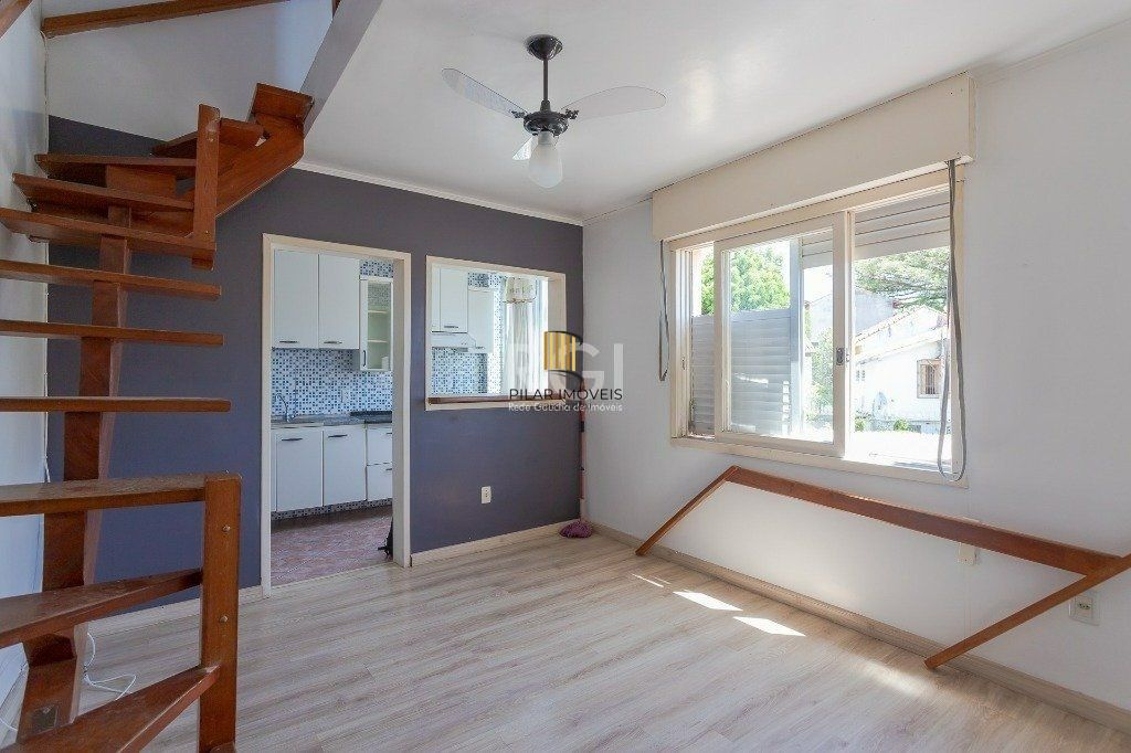 Cobertura para Venda - 118m², 3 dormitórios, 1 vaga - Nonoai