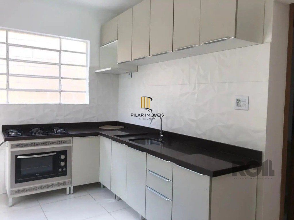Casa com 3 dormitórios no bairro Rubem Berta