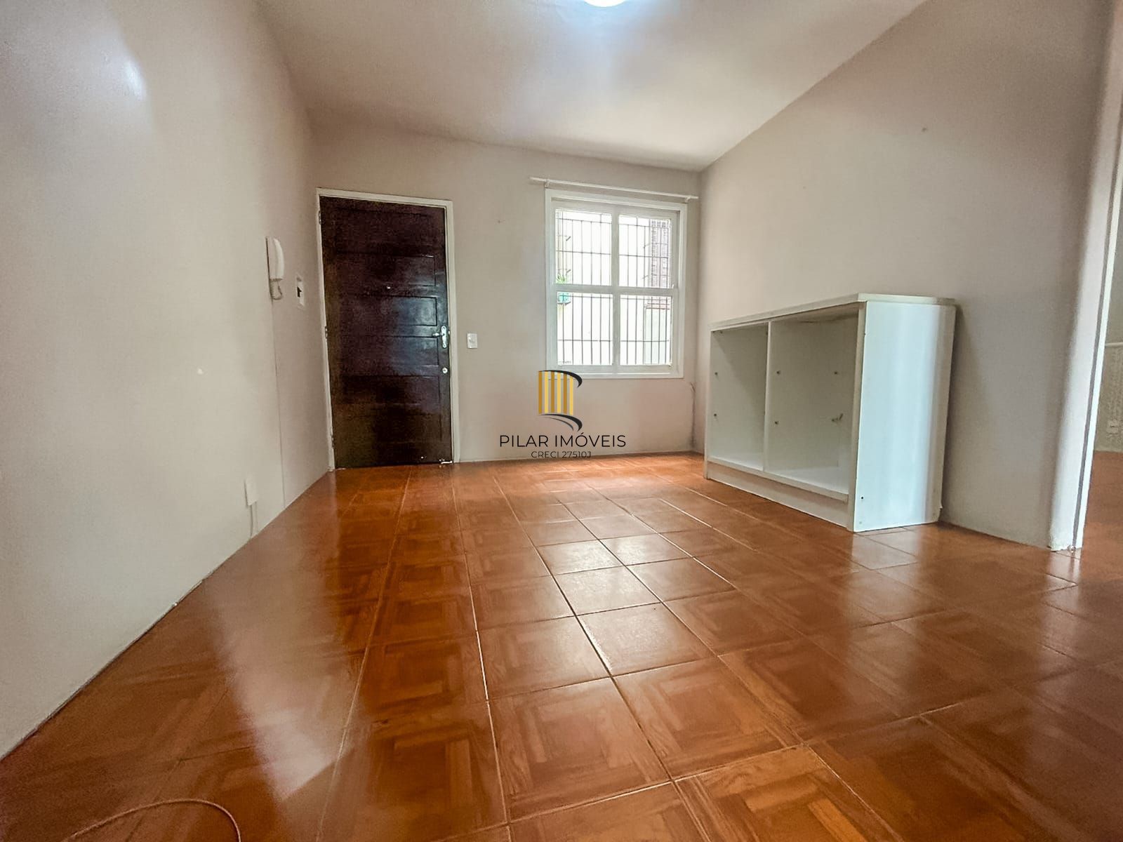 Apartamento 2 dorms bem localizado no bairro Santa Rosa de Lima
