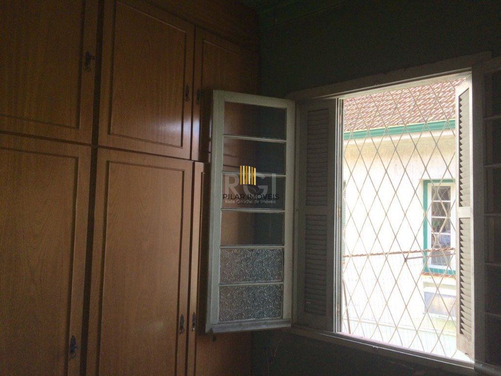 Casa para Venda - 192m², 3 dormitórios, 3 vagas - Medianeira