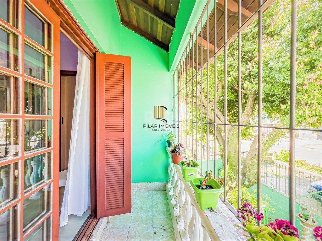 Casa para Venda - 272.24m², 3 dormitórios, sendo 1 suites, 4 vagas - Vila Jardim