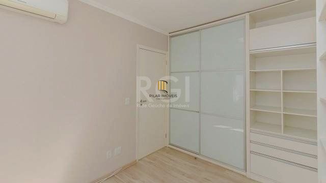 Excelente apartamento mobiliado com 2 dormitórios e 2 vagas.