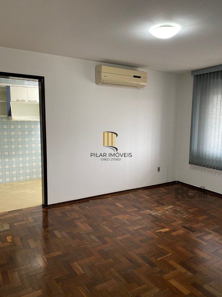 Apartamento 3 dormitórios no bairro Vila Ipiranga
