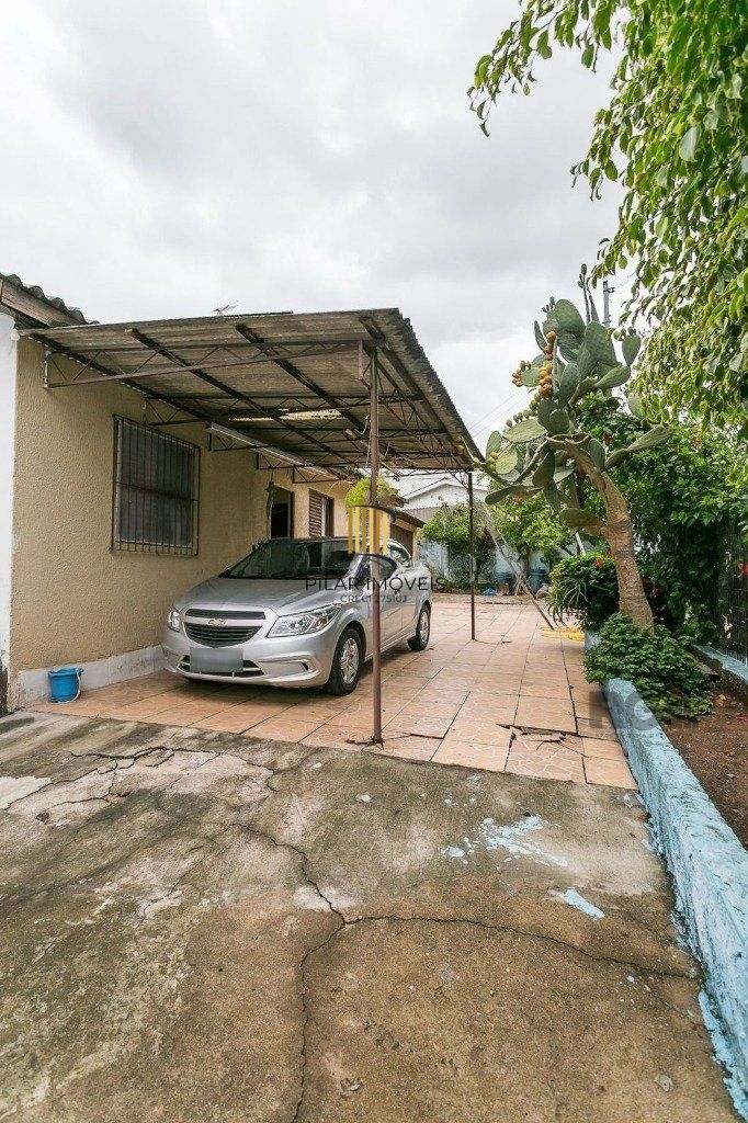 Casa 2 dormitórios no bairro Cristal