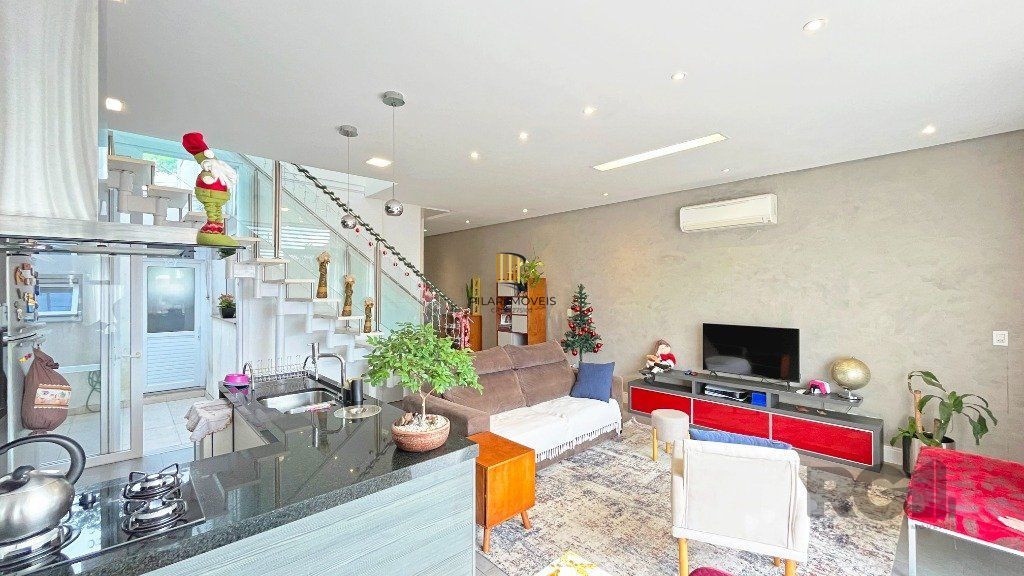 Casa 3 dormitórios no bairro Vila Nova