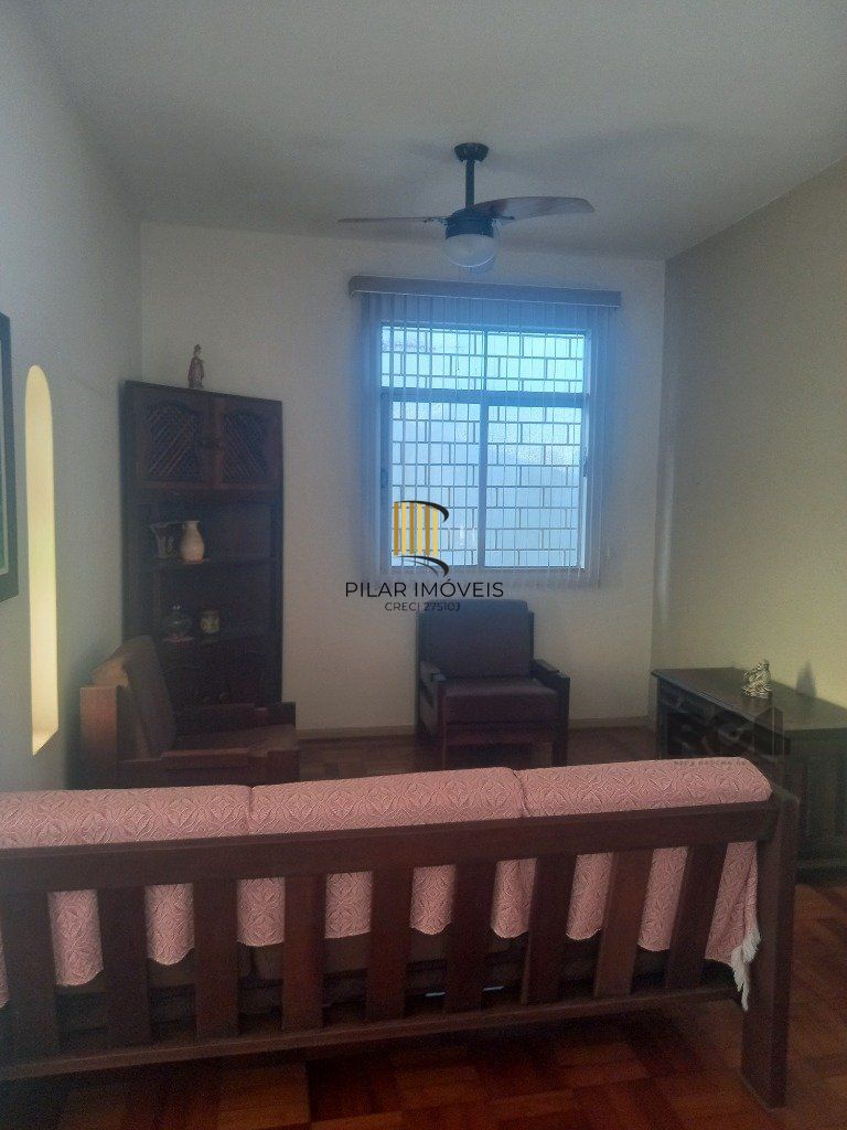 Casa 3 dormitórios no bairro Teresópolis