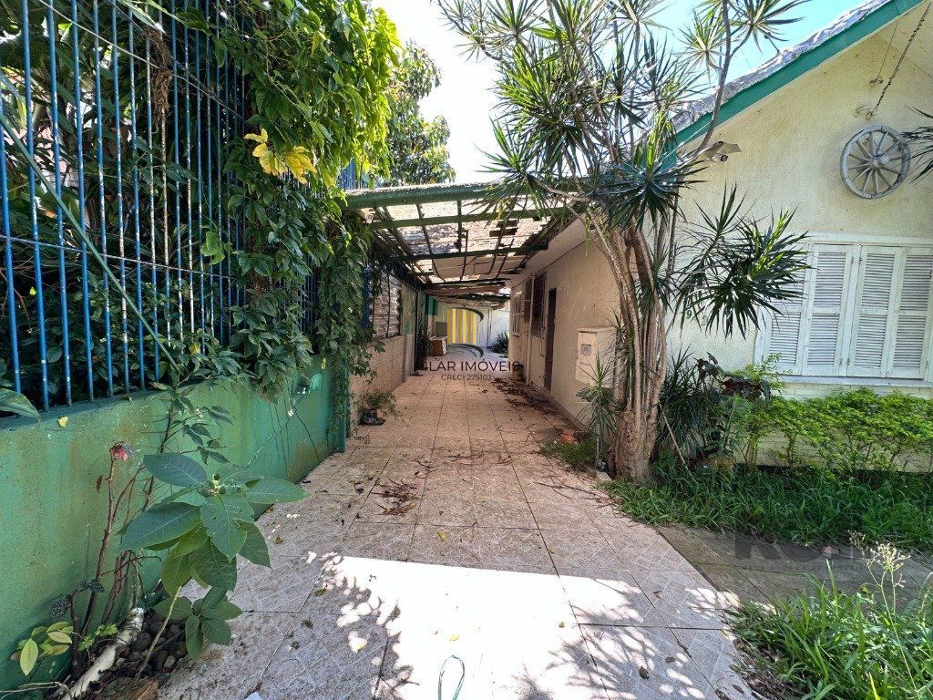 Casa com 3 dormitórios no bairro bom jesus