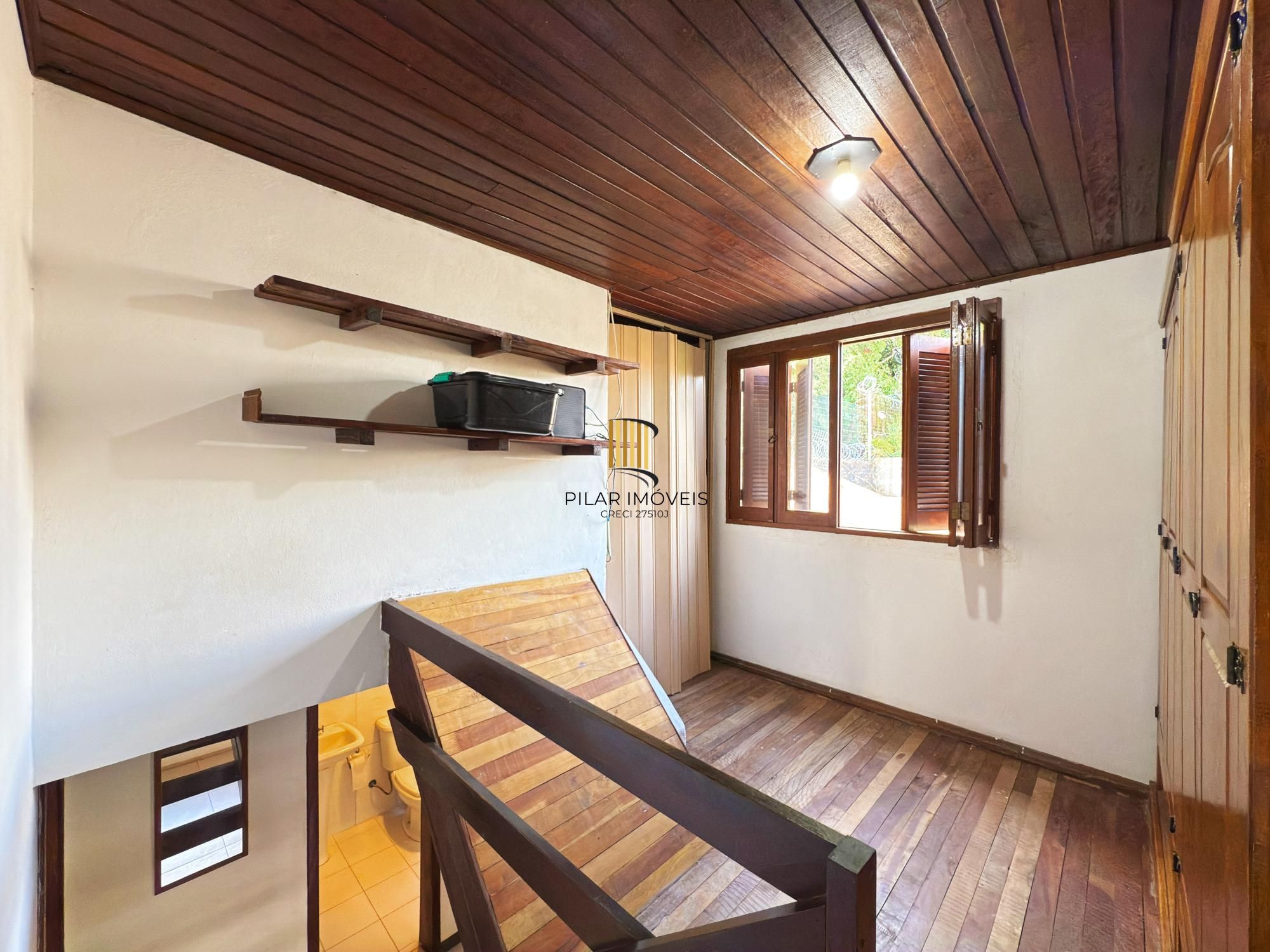 Casa residencial, 2 dormitórios no bairro Teresópolis