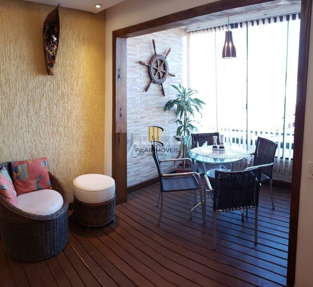 Apartamento para Venda - 130m², 3 dormitórios, 1 vaga - Centro