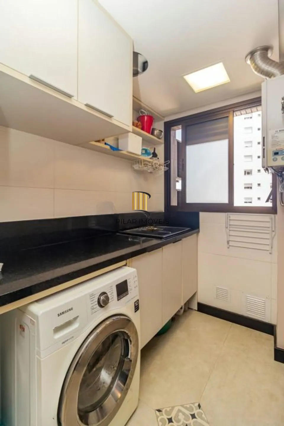 Apartamento de 3 dormitórios à venda em Bela Vista, Porto Alegre.