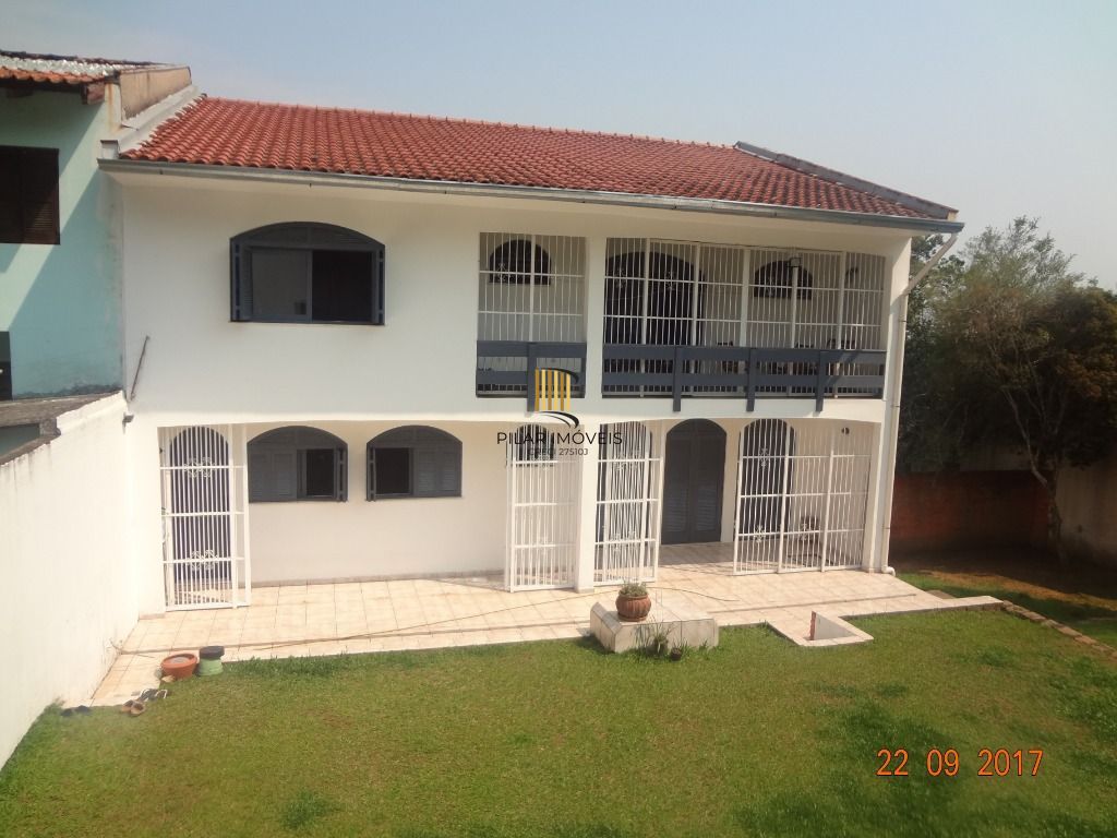 Casa para Venda - 365m², 4 dormitórios, sendo 2 suites, 6 vagas - Nonoai