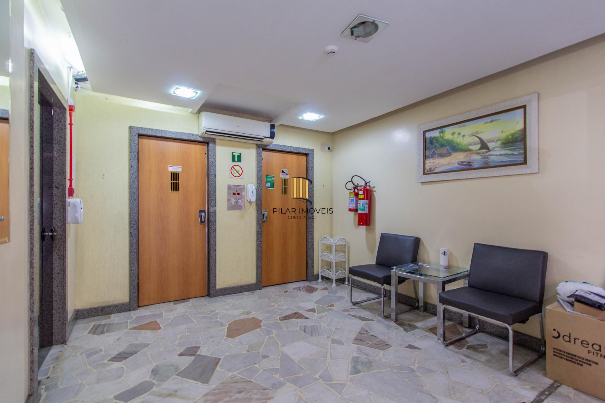 Apartamento de 2 dormitórios no bairro Centro Histórico - Porto Alegre