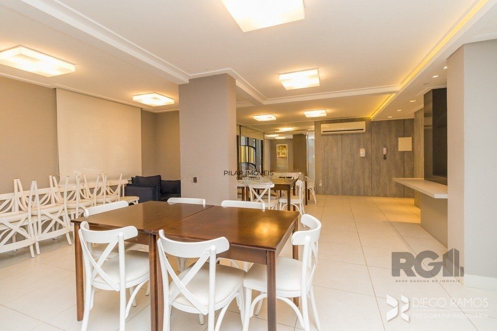 Apartamento à venda com 3 quartos 74 m²  Avalia imóvel no negócio Alto Padrão Rua Casemiro de Abreu, Moinhos de vento, Porto Alegre