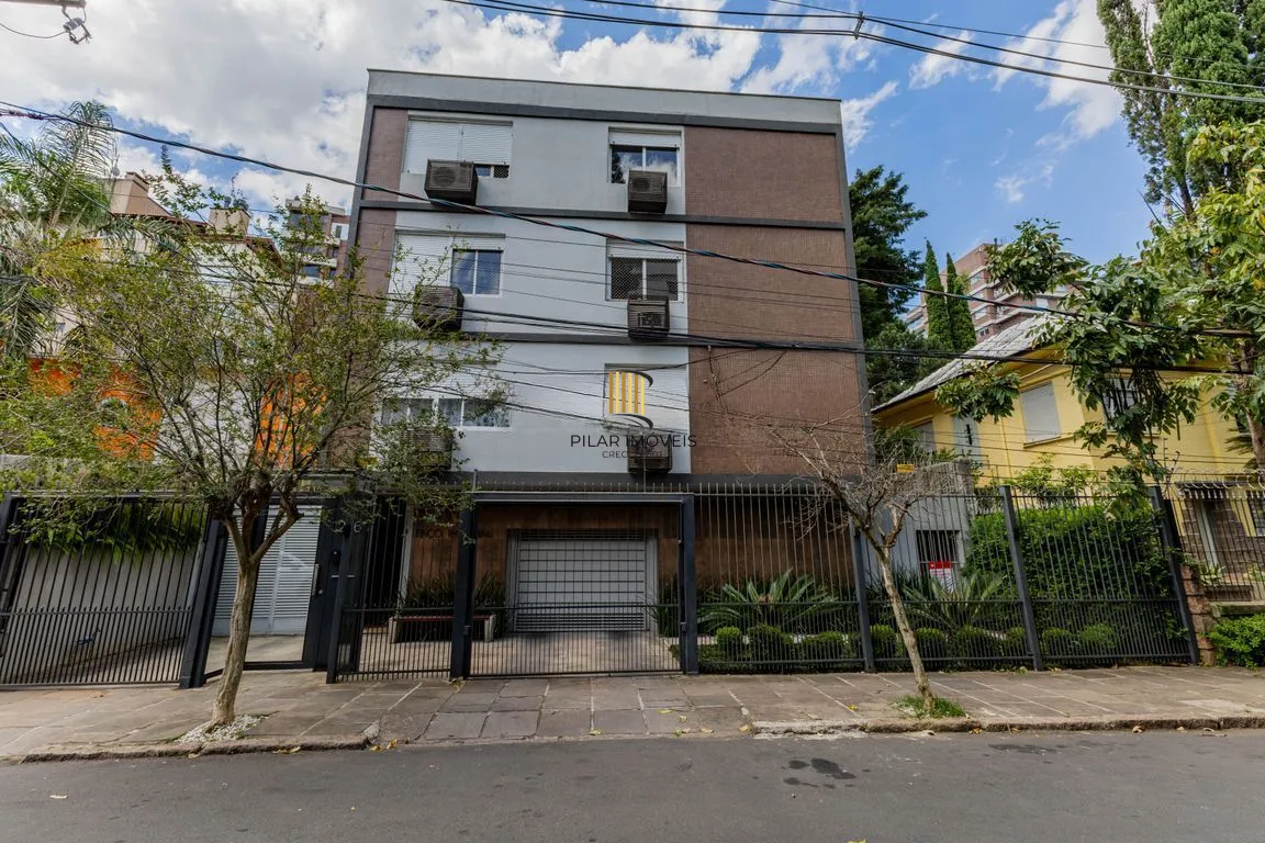 Apartamento de 3 dormitórios à venda em Petrópolis - Porto Alegre
