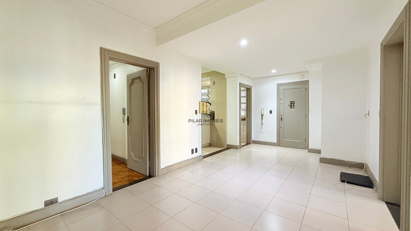 Apartamento de 3 dormitórios à venda em Independência, Porto Alegre