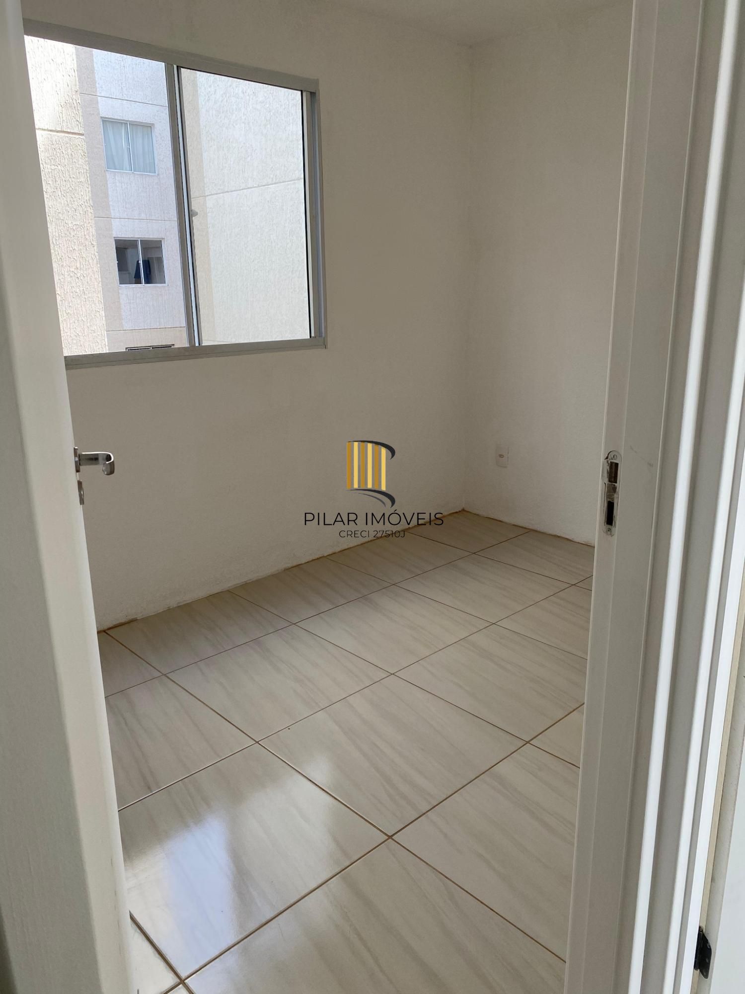 Apartamento de 2 dormitórios no Bairro Restinga