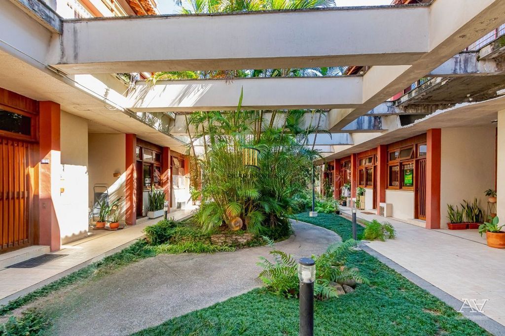 Cobertura 1 dorm à venda Rua Vicente da Fontoura, Santana - Porto Alegre