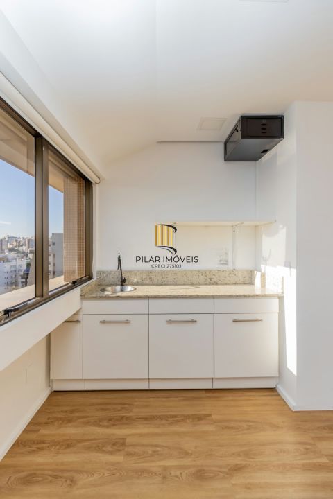 Sala / Conjunto Comercial à venda no Bairro Moinhos de Vento - Porto Alegre