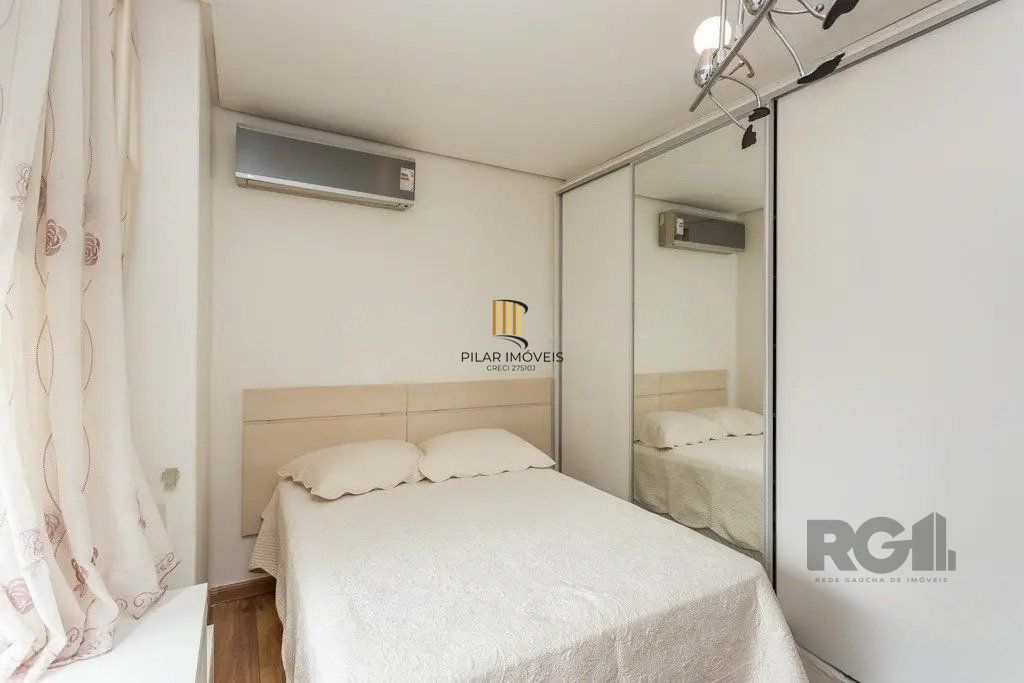 Casa com 3 dormitórios no bairro Jardim Lindóia