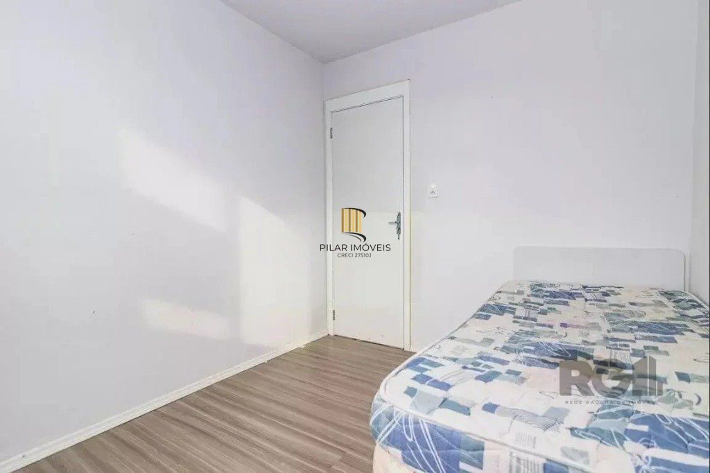 Apartamento de 2 dormitórios de 42m², no bairro Glória