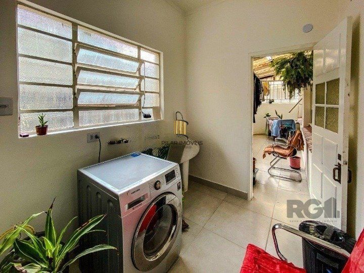 Apartamento 3 dormitórios no bairro Azenha