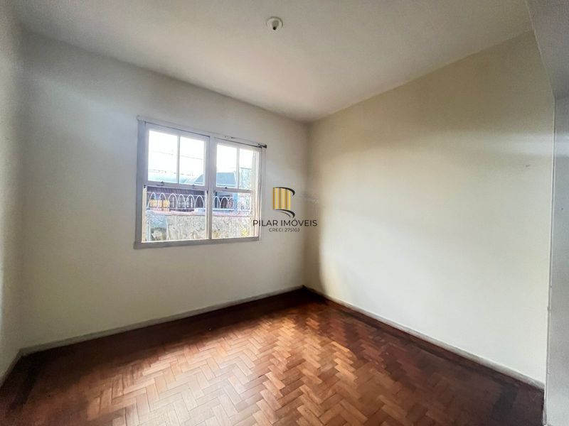 Casa 4 dormitórios no bairro Rio Branco em Porto Alegre para Alugar