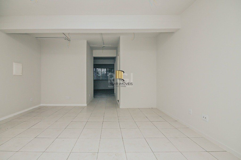 Predio para Venda - 241.18m², 0 dormitórios, Petrópolis