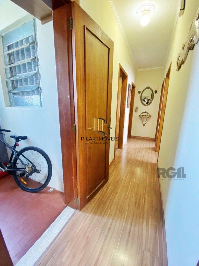 Casa 2 dormitórios no bairro Nonoai