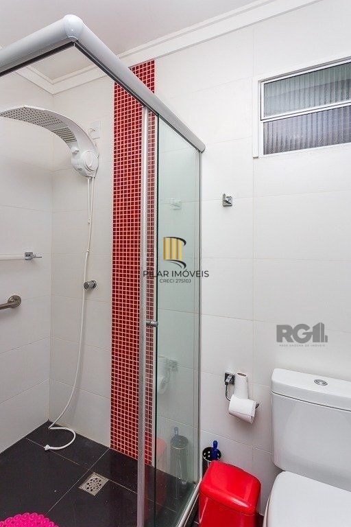 Excelente apartamento de 108m² com 3 dormitórios sendo 1 suíte. 