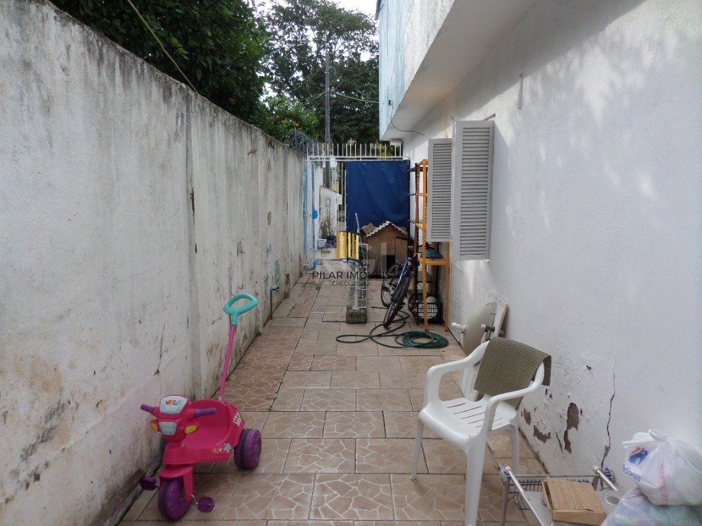 Casa para Venda - 153m², 5 dormitórios, sendo 3 suites, 4 vagas - Jardim Itu Sabará