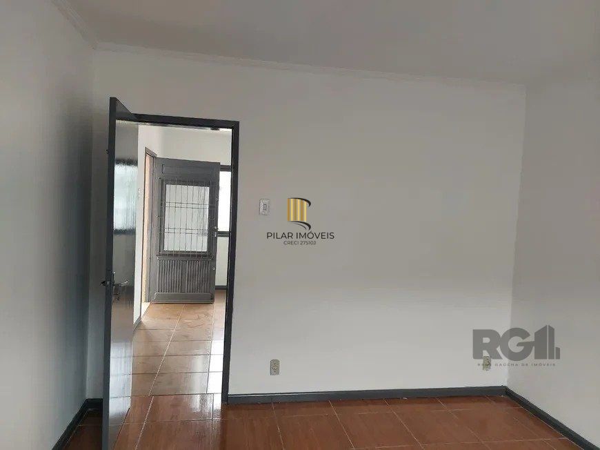 Casa de 2 dormitórios no bairro Sarandi