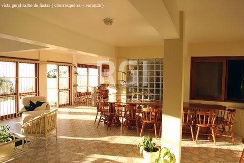 Casa para Venda - 485m², 3 dormitórios, sendo 1 suites, 4 vagas - Teresópolis - Pilar Imóveis