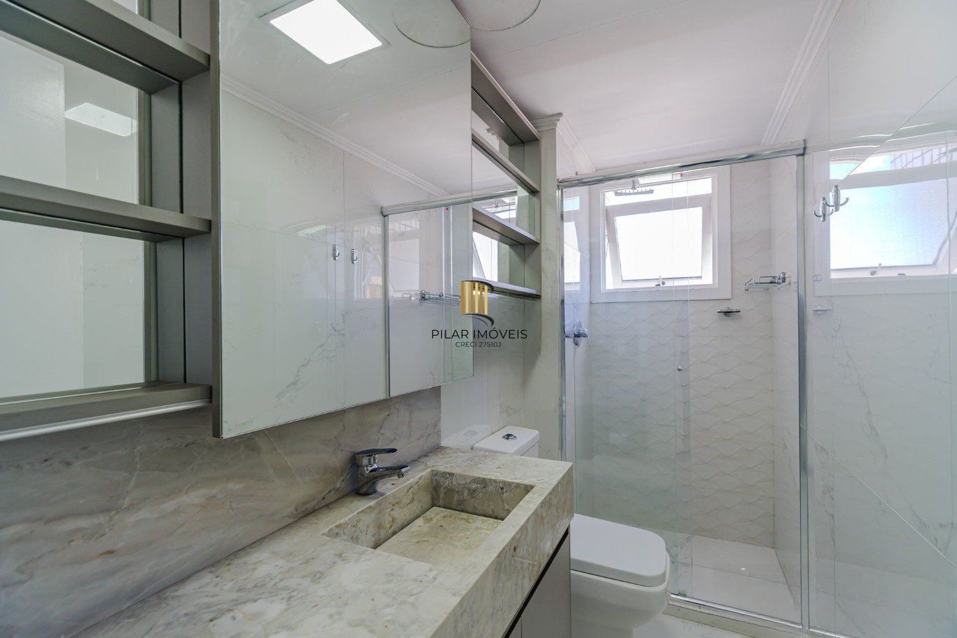 Apartamento com 2 quartos e 102m² à venda em Santana, Porto Alegre. Rua São Luís, Santana, Porto Alegre