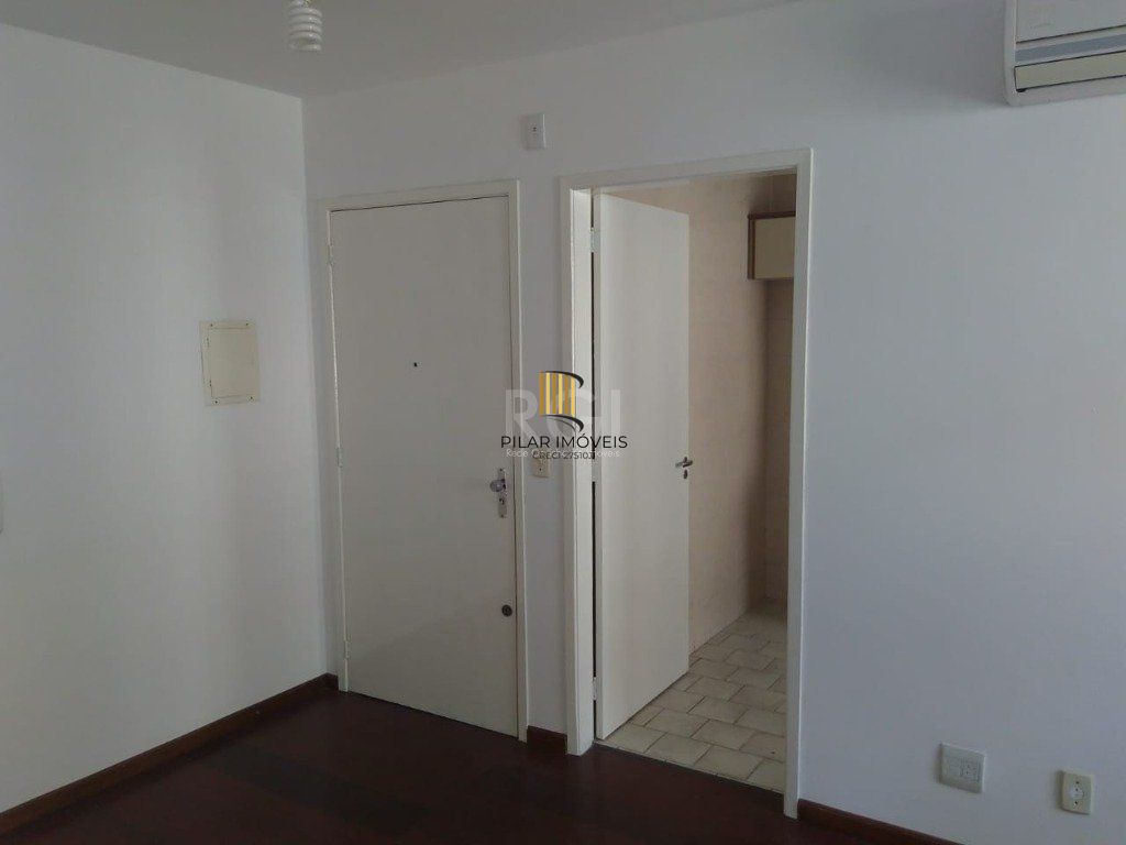 Apartamento para Venda - 54.71m², 2 dormitórios, 1 vaga - Teresópolis