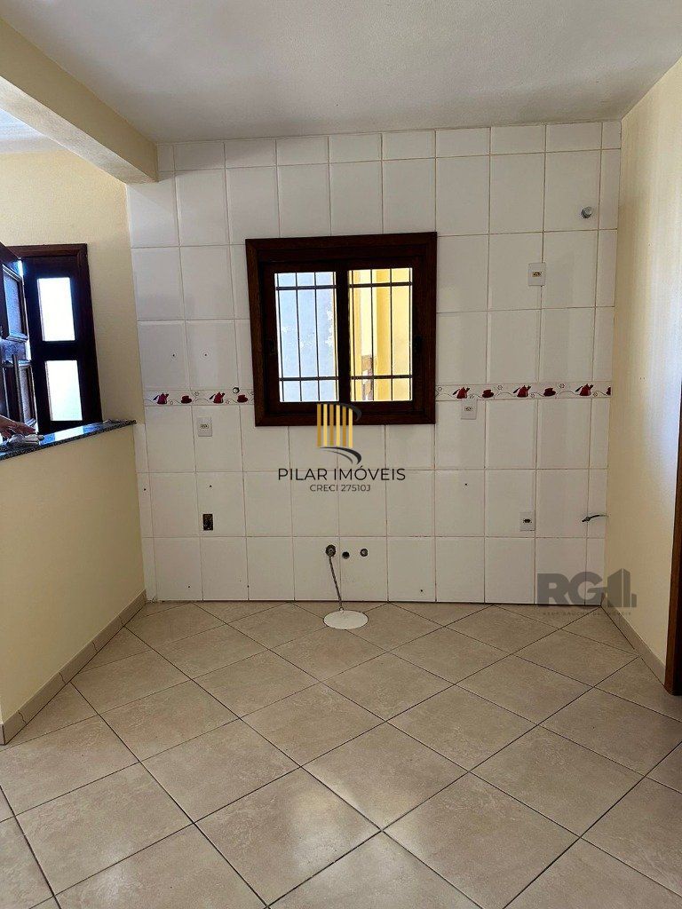 Casa de 3 dormitórios com 144m², no bairro Lomba do Pinheiro
