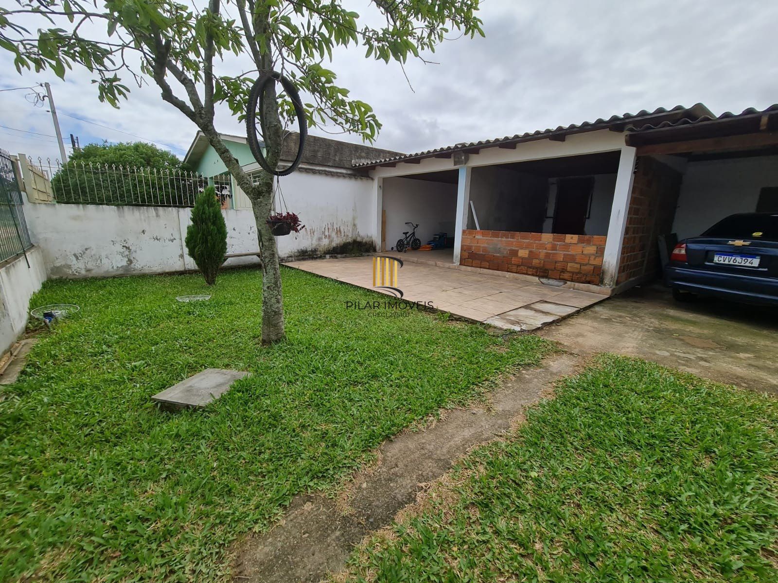 Casa de 2 dormitórios á venda no Bairro Ponta Grossa - Porto Alegre
