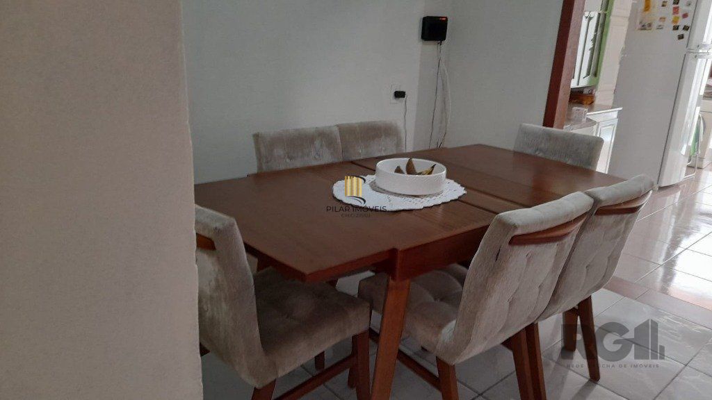 Casa em condomínio, 81m², 3 dormitórios, 2 vagas no bairro Espírito Santo